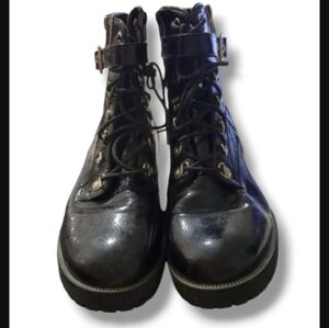 UNBRANDED FAUX PATENT LEATHER BOOTS